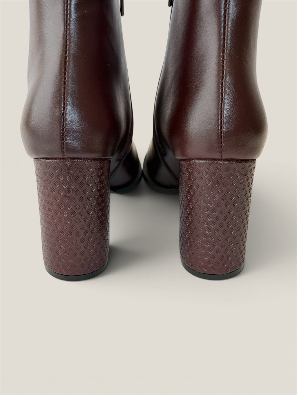 COSTURA BURGUNDY BOOTS