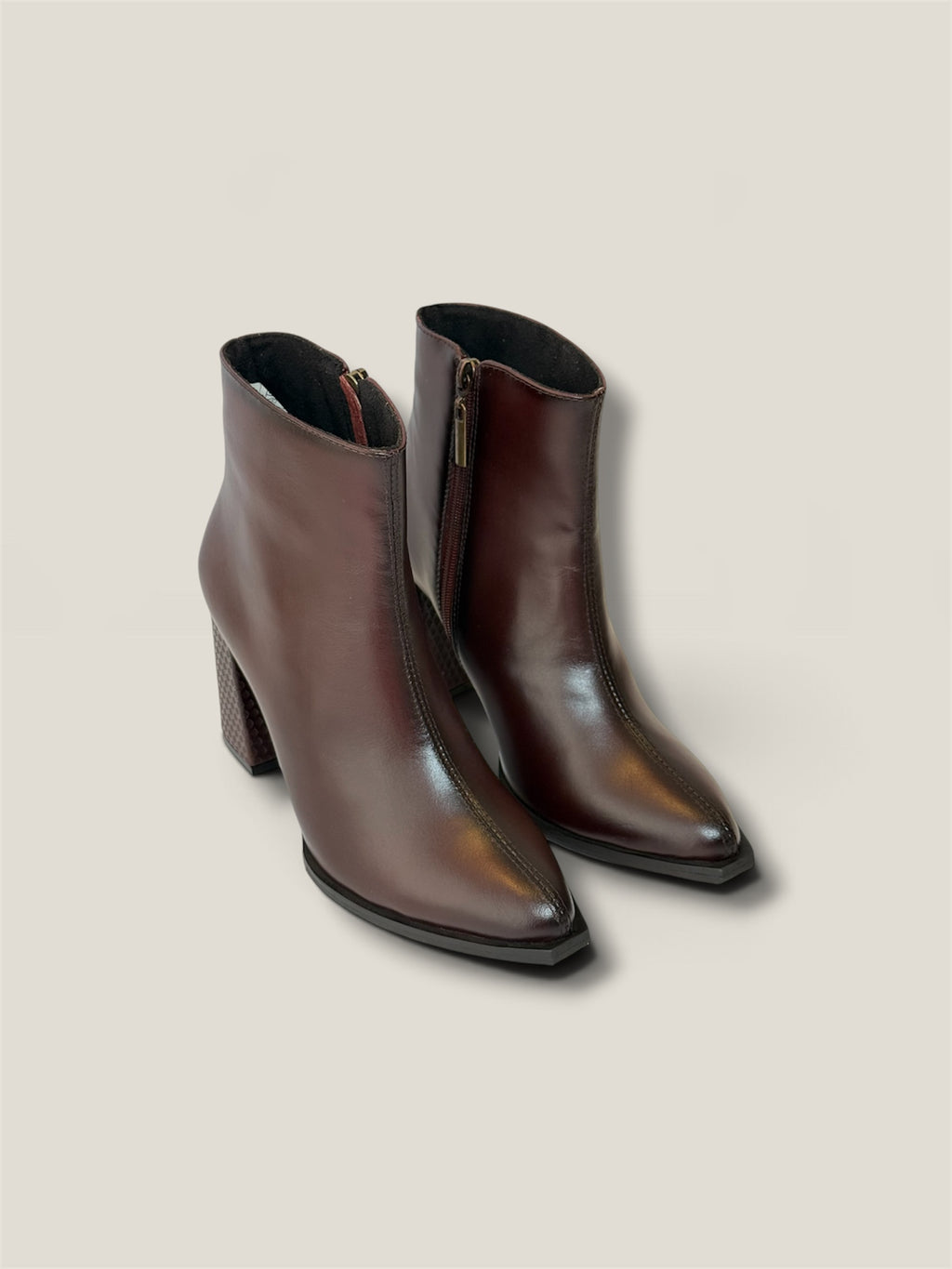 COSTURA BURGUNDY BOOTS
